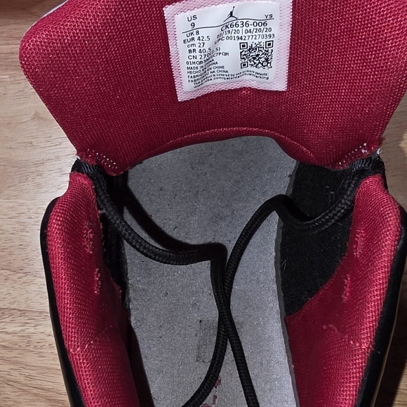 Used Jordan Men's Max Aura 2 Sneakers - Picture 11 of 12